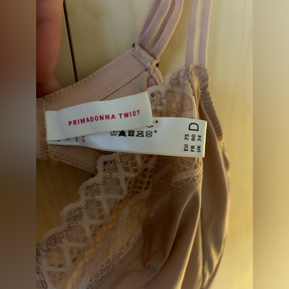 PrimaDonna Twist East End Bra - Picture 4 of 7
